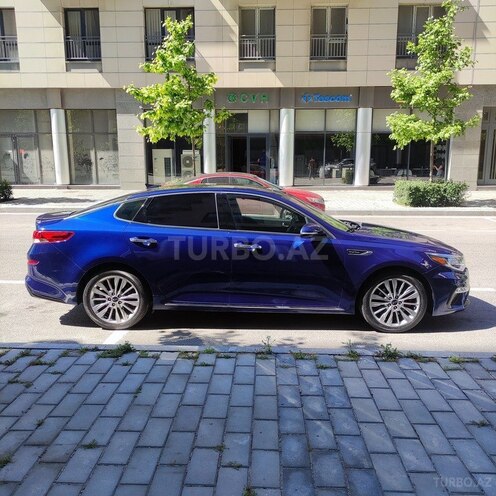 Kia Optima-12