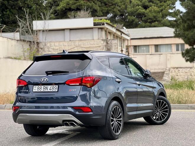 Hyundai Santa Fe-15