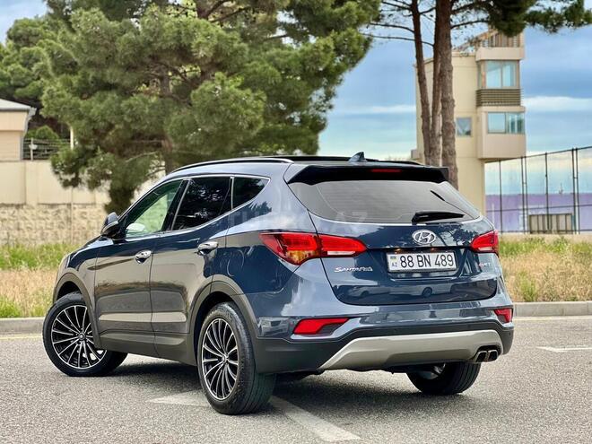 Hyundai Santa Fe-18