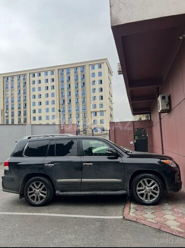 Lexus LX 570-4