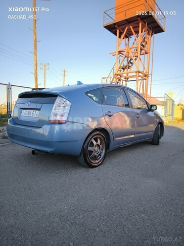 Toyota Prius-6