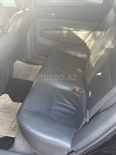 Toyota Prius-11