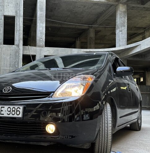 Toyota Prius-6