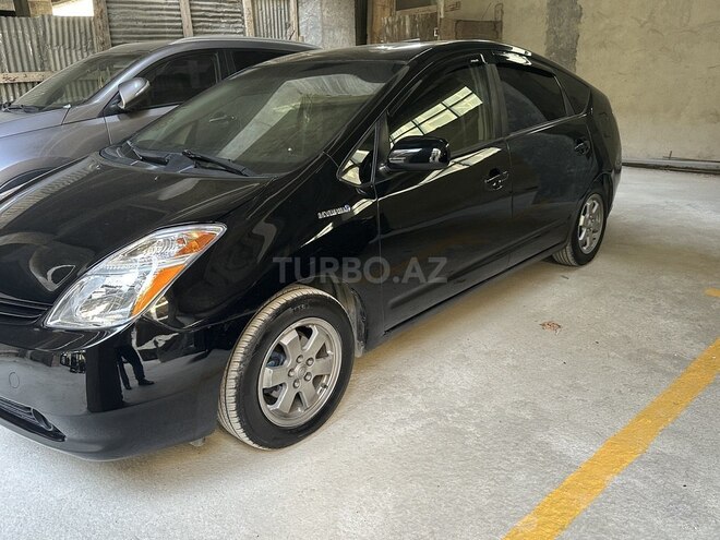 Toyota Prius-10