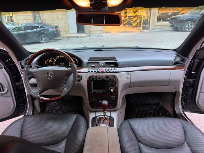 Mercedes S 500-11