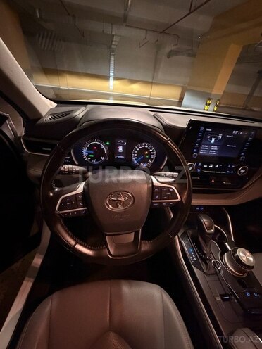 Toyota Highlander-7