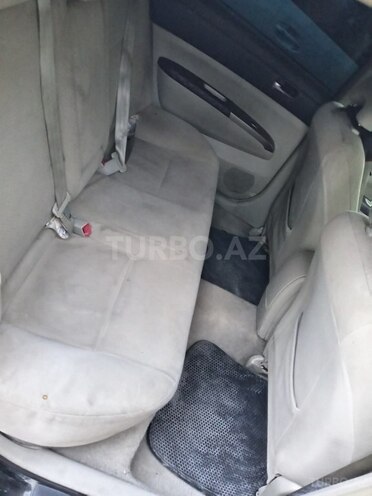 Toyota Prius-6