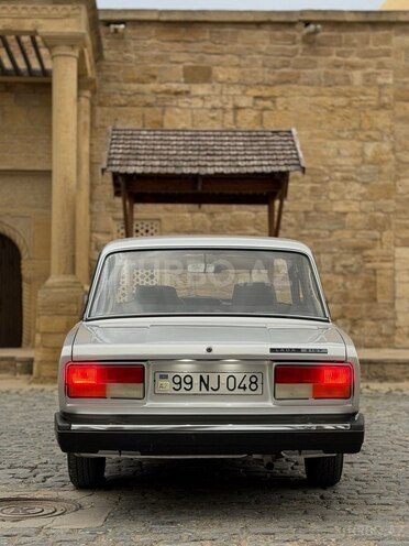 LADA (VAZ) 2107-4