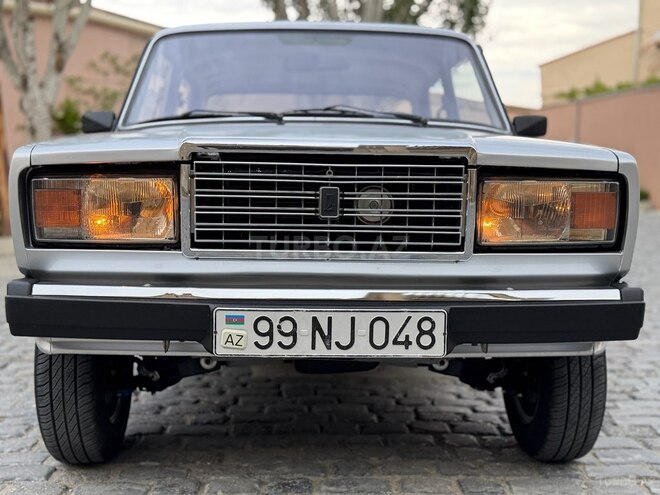 LADA (VAZ) 2107-17