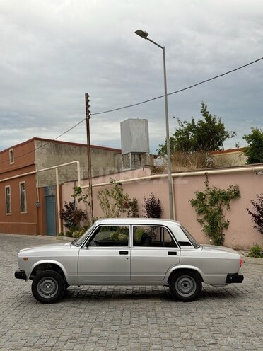 LADA (VAZ) 2107-5
