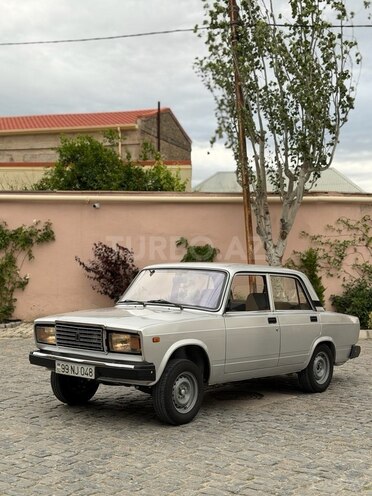 LADA (VAZ) 2107-6