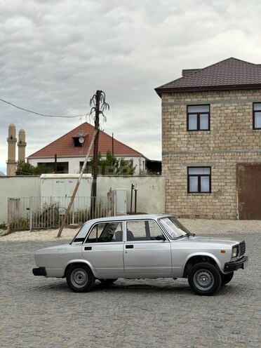 LADA (VAZ) 2107-8