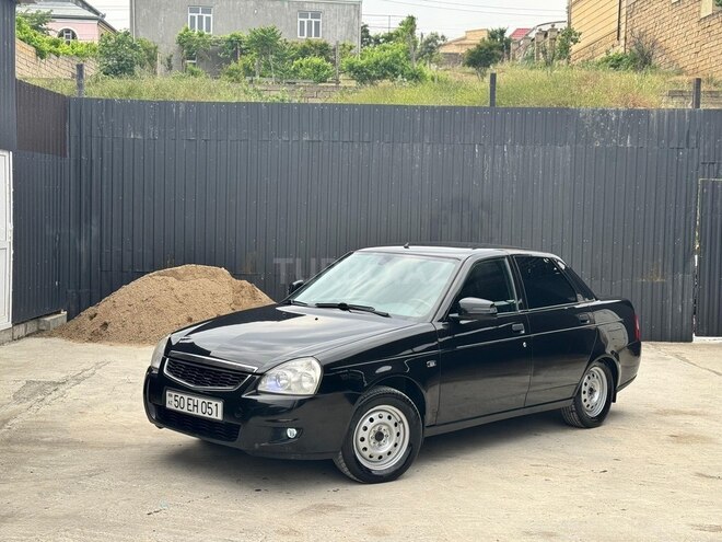 LADA (VAZ) Priora-1