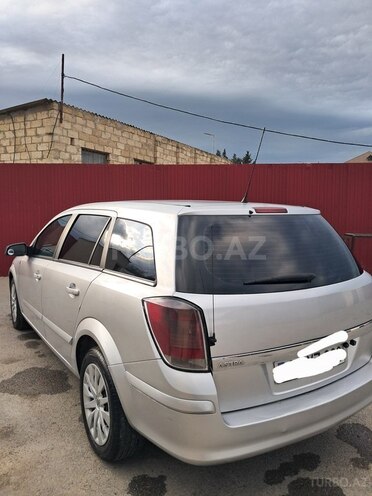 Opel Astra-10
