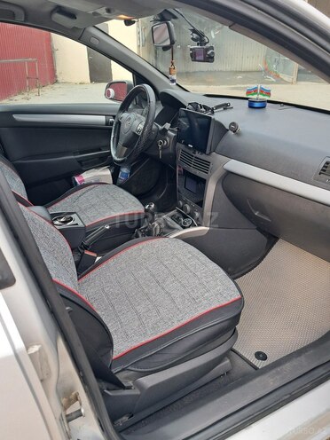 Opel Astra-7