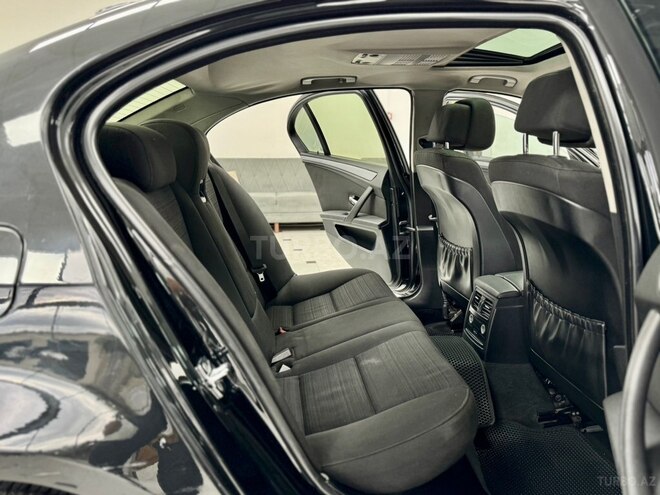 BMW 525-23
