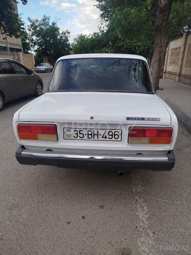 LADA (VAZ) 2107-2
