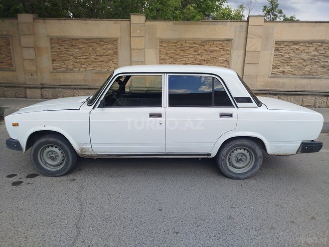 LADA (VAZ) 2107-5