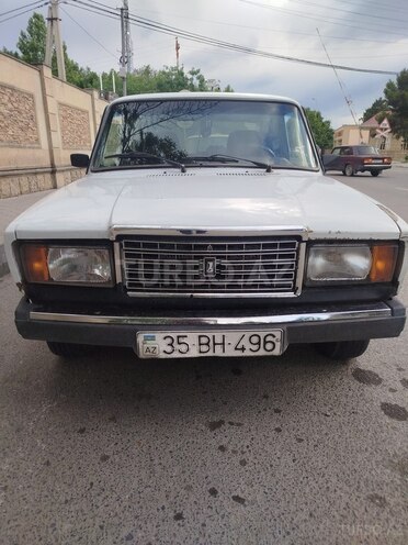 LADA (VAZ) 2107-1