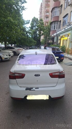 Kia Rio-6