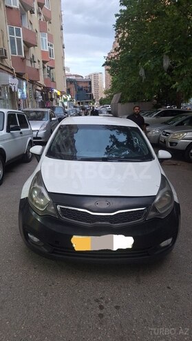 Kia Rio-2