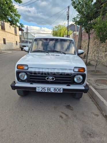 LADA (VAZ) Niva-1
