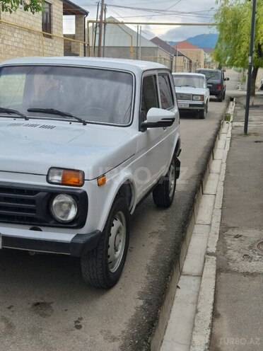 LADA (VAZ) Niva-3