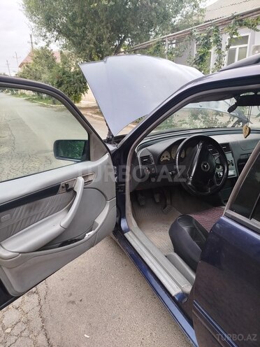 Mercedes C 220-6