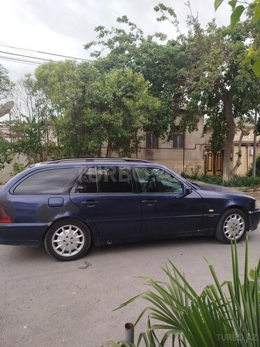 Mercedes C 220-13
