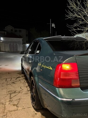 Volkswagen Passat-15