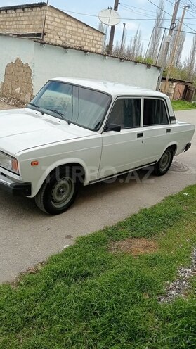 LADA (VAZ) 2107-4