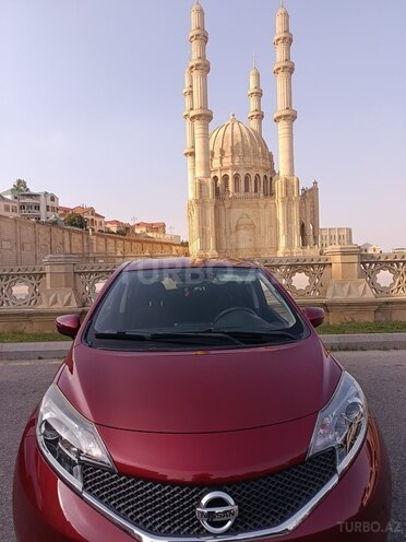 Nissan Note-7