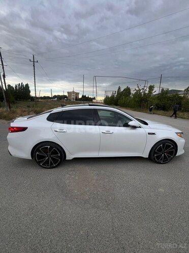 Kia Optima-12