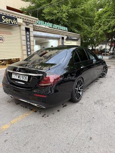 Mercedes E 300-3