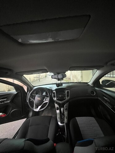 Chevrolet Cruze-9