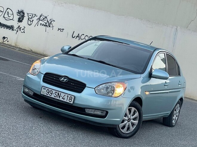 Hyundai Accent-1