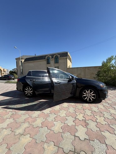 Chevrolet Malibu-5