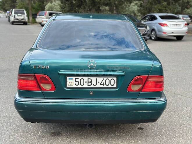 Mercedes E 290-7