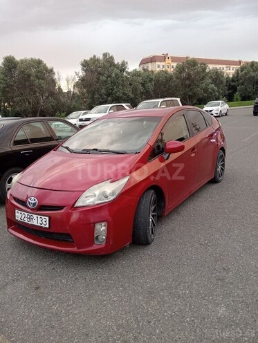 Toyota Prius-2