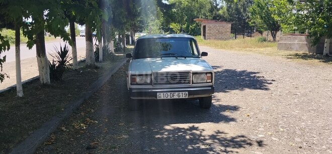 LADA (VAZ) 2107-1