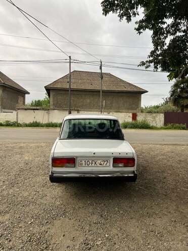LADA (VAZ) 2107-2