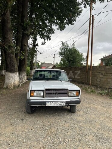 LADA (VAZ) 2107-1