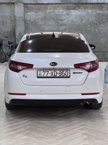 Kia K5-7