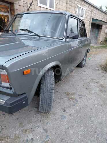 LADA (VAZ) 2107-17
