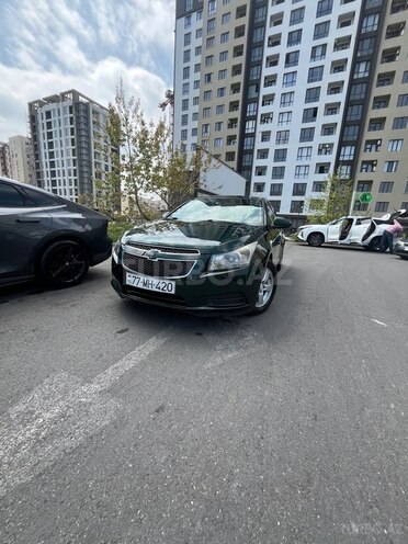 Chevrolet Cruze-14