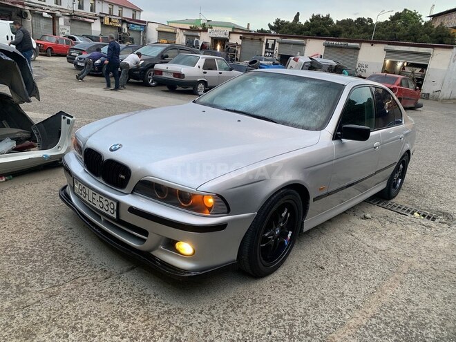 BMW 523-3