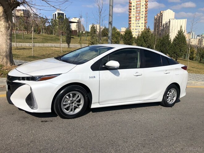 Toyota Prius Prime 2021, 99,000 km - 1.8 л - Bakı