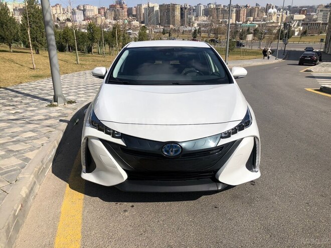 Toyota Prius Prime 2021, 99,000 km - 1.8 л - Bakı