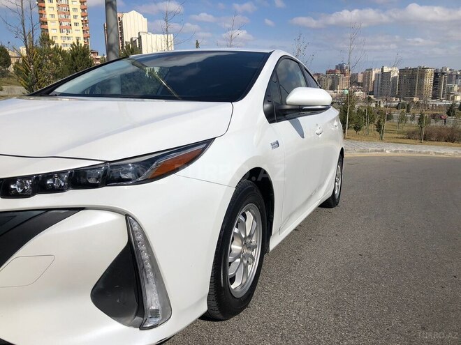 Toyota Prius Prime 2021, 99,000 km - 1.8 л - Bakı