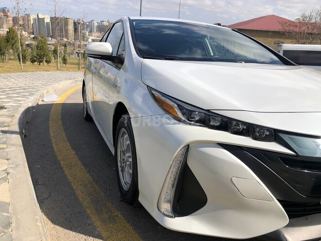 Toyota Prius Prime 2021, 99,000 km - 1.8 л - Bakı
